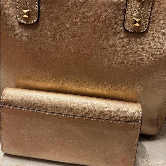 Michael Kors Gold Studded Women's Bag Set - Picture 6 of 14